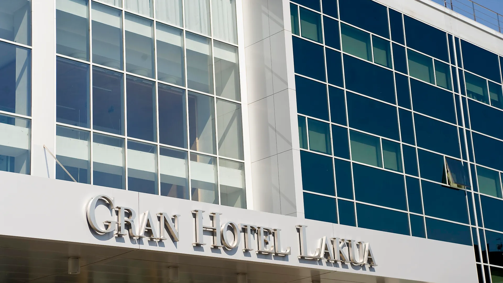 Gran Hotel Lakua Vitoria-Gasteiz 5*,  Španělsko